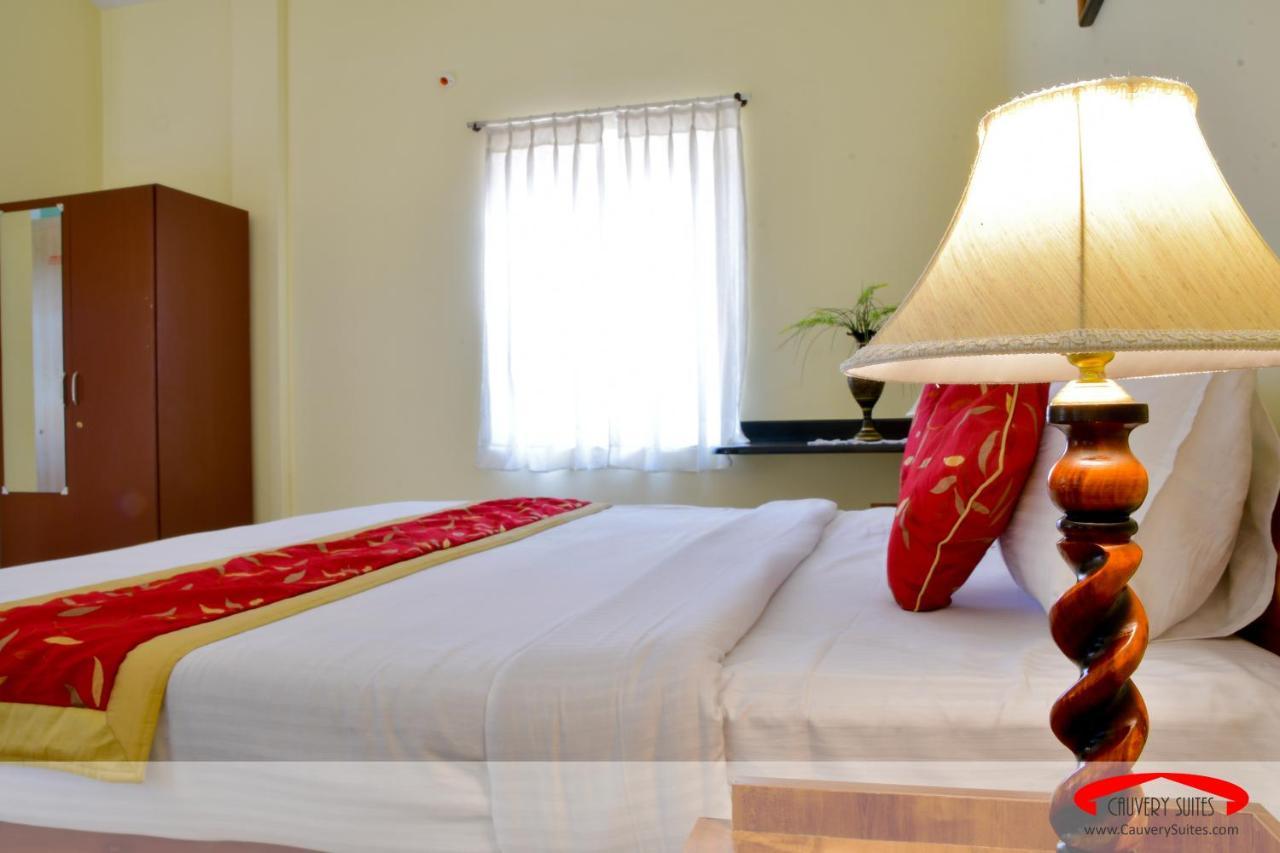 Cauvery Suites Madikeri Esterno foto